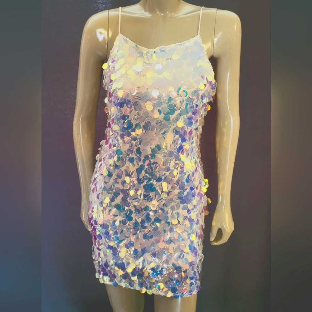 NWT Sequin color changing dress Medium